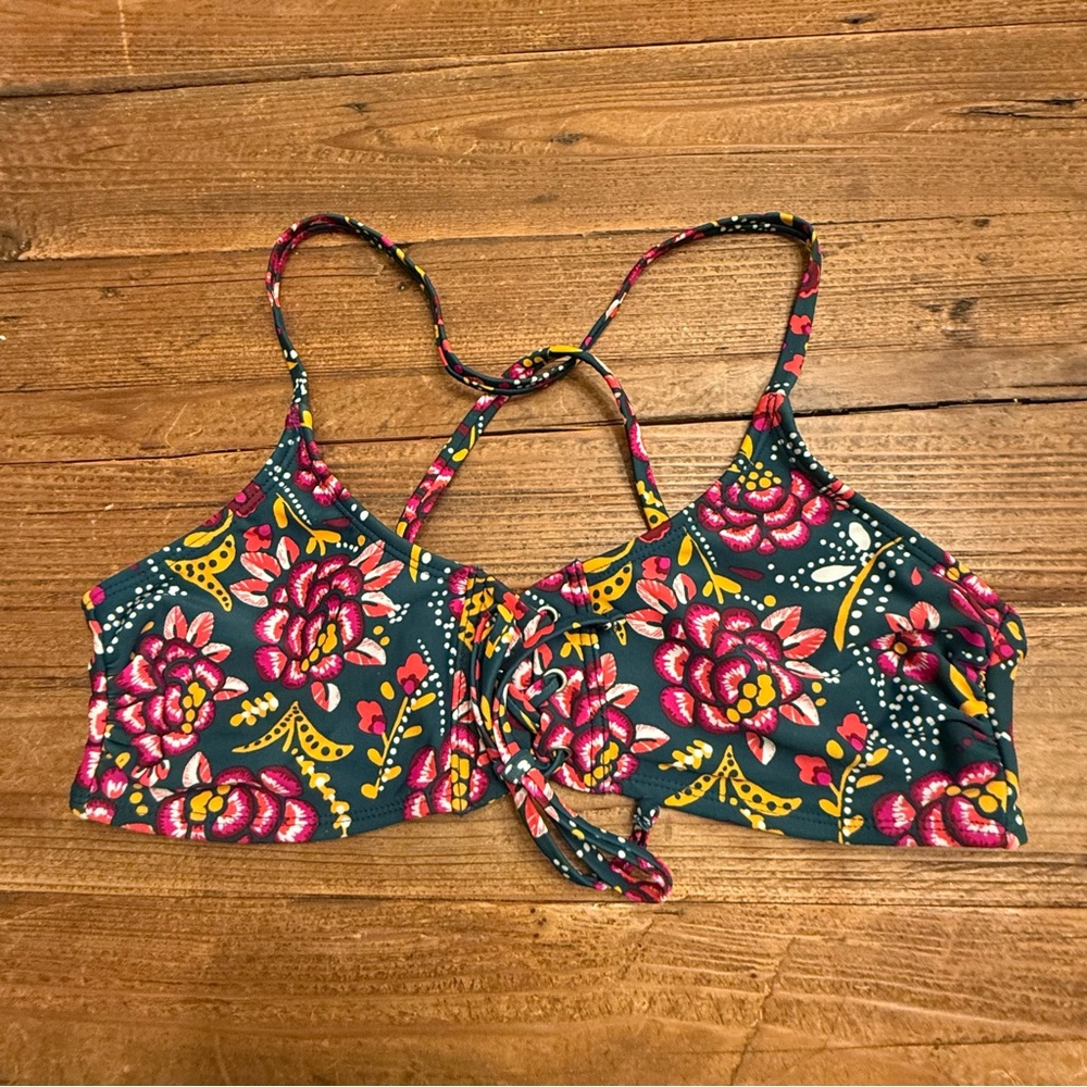U24 - Xhilaration Floral Bikini Top - Pink and Green